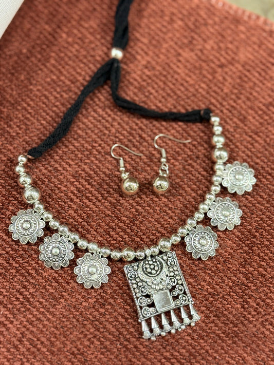 Oxidised Silver Rectangular Pendant Necklace Set – 90% OFF | Buy at ₹199